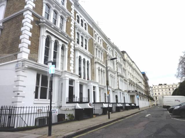 			NEW INSTRUCTION!, 2 Bedroom, 1 bath, 1 reception Flat			 Leinster Square, BAYSWATER
